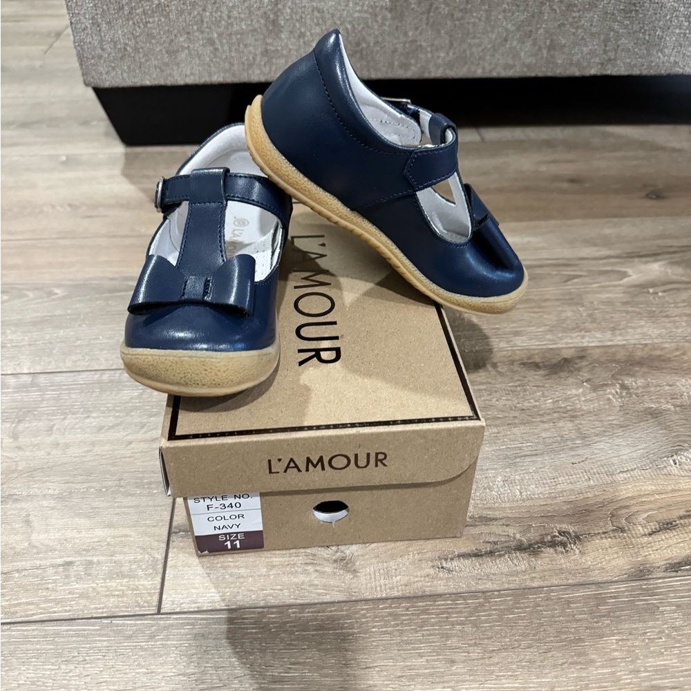 L'Amour Emma Bow Shoes - Picture 4 of 9